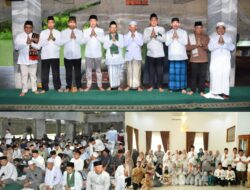 Bupati dan Wabup Tubaba Rayakan Idul Fitri Bareng Warga