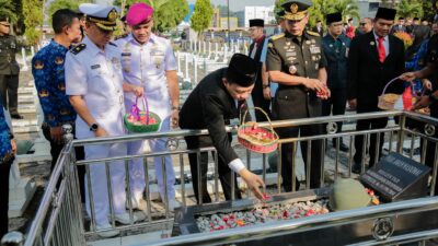 Ziarah Pahlawan Warnai HUT ke-62 Lampung, Momen Menguatkan Nasionalisme