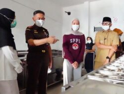 Gubernur dan Kajati Cek Langsung Program MBG di Hari Pertama Sekolah