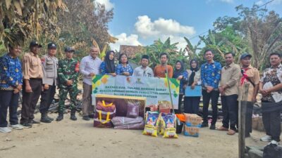 Rumah Warga Tubaba Ludes Terbakar, Pemkab dan Baznas Salurkan Bantuan