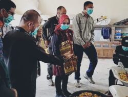Pastikan Tingkatkan Standar Mutu Karantina Satwa , Bupati Elfianah Tinjau Langsung Instalasi Pengolahan Pangan PT Biomedika Nusantara Indah Mesuji