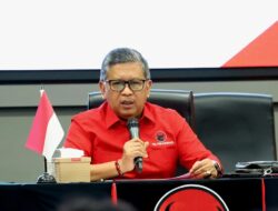 Hasto Serukan Agustus Tanpa Demo Besar